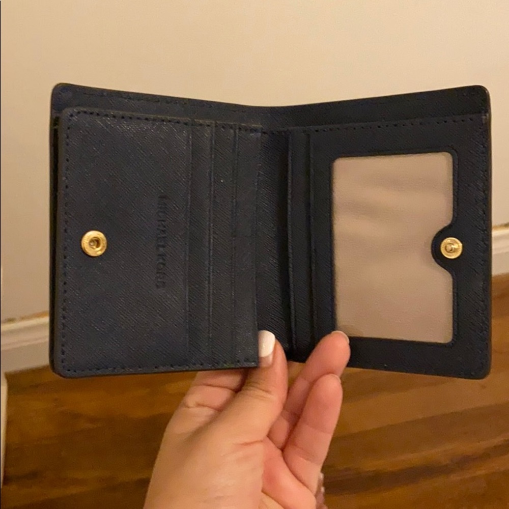 MICHAEL Michael Kors wallet - Picture 4 of 4